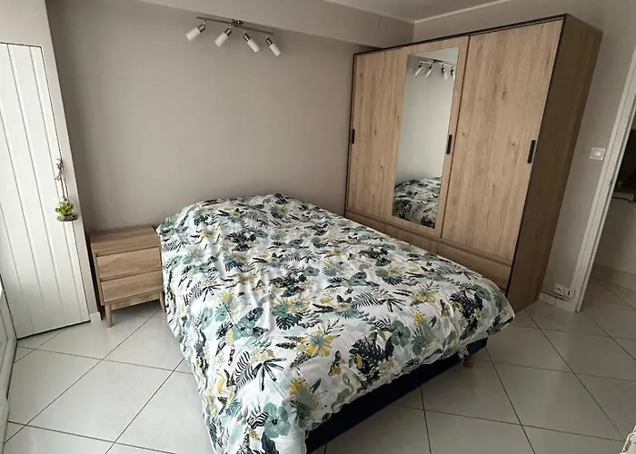 Daire Equipe A 150m De La